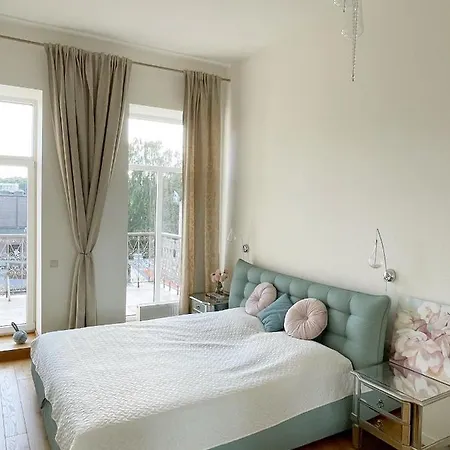 Apartment Exceptional Design In Center